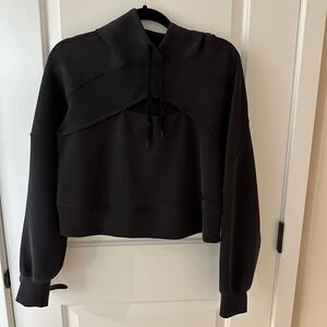 Lululemon Get Centred Cropped Hoodie -Black - Size 8 - So cute!